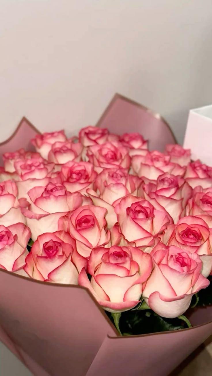 Velvet Dream: A Luxurious Scented Bouquet